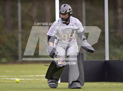 Thumbnail 2 in St. Ignatius vs. Archbishop Mitty photogallery.