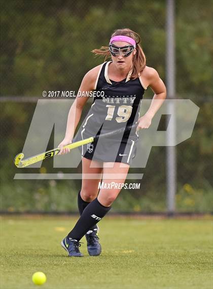 Thumbnail 3 in St. Ignatius vs. Archbishop Mitty photogallery.