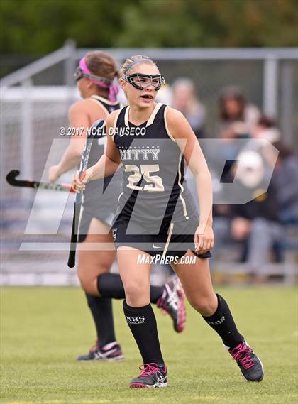 Thumbnail 2 in St. Ignatius vs. Archbishop Mitty photogallery.