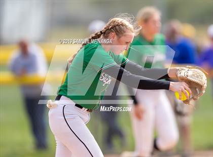 Thumbnail 2 in Skutt Catholic vs. Bennington photogallery.