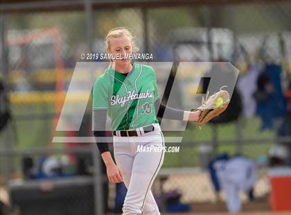 Thumbnail 3 in Skutt Catholic vs. Bennington photogallery.