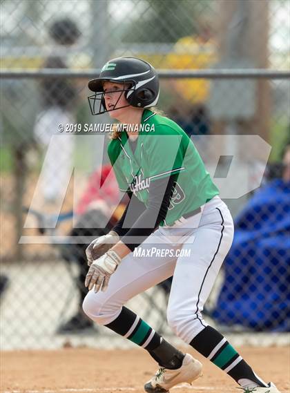 Thumbnail 2 in Skutt Catholic vs. Bennington photogallery.