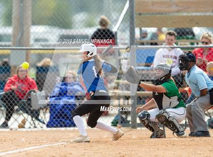 Thumbnail 3 in Skutt Catholic vs. Bennington photogallery.