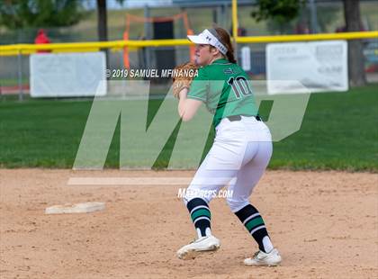 Thumbnail 2 in Skutt Catholic vs. Bennington photogallery.