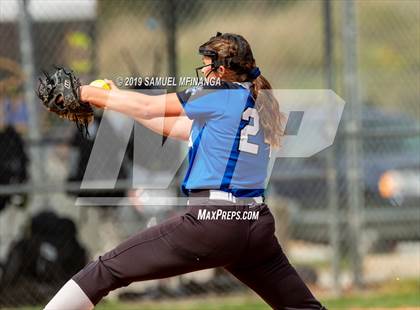 Thumbnail 3 in Skutt Catholic vs. Bennington photogallery.