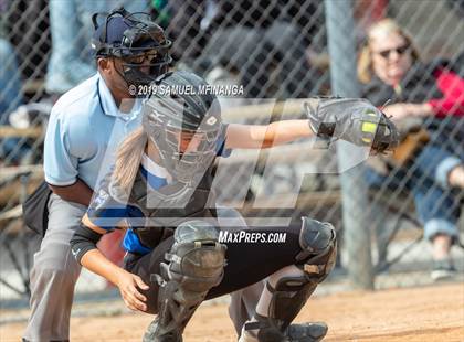 Thumbnail 3 in Skutt Catholic vs. Bennington photogallery.
