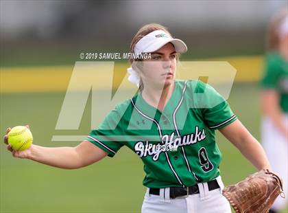 Thumbnail 3 in Skutt Catholic vs. Bennington photogallery.