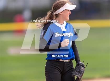 Thumbnail 3 in Skutt Catholic vs. Bennington photogallery.