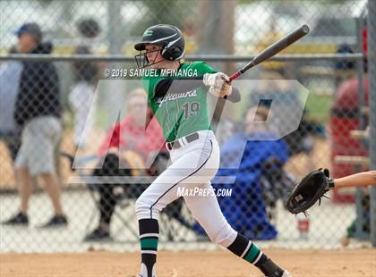 Thumbnail 3 in Skutt Catholic vs. Bennington photogallery.