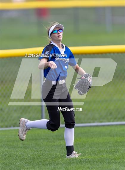 Thumbnail 2 in Skutt Catholic vs. Bennington photogallery.