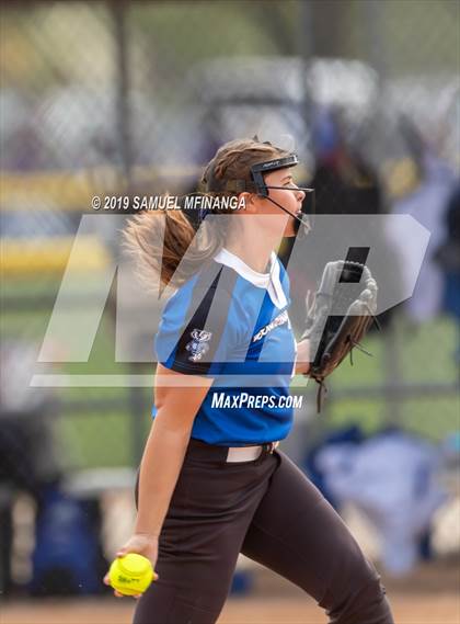 Thumbnail 1 in Skutt Catholic vs. Bennington photogallery.