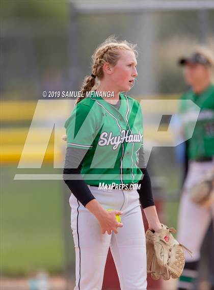Thumbnail 2 in Skutt Catholic vs. Bennington photogallery.