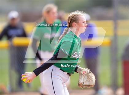 Thumbnail 2 in Skutt Catholic vs. Bennington photogallery.