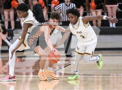 Thumbnail 2 in Aledo vs. Arlington Heights (UIL Basketball 5A Bi-District) photogallery.