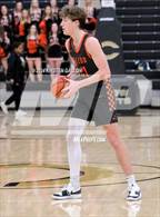 Photo from the gallery "Aledo vs. Arlington Heights (UIL Basketball 5A Bi-District)"