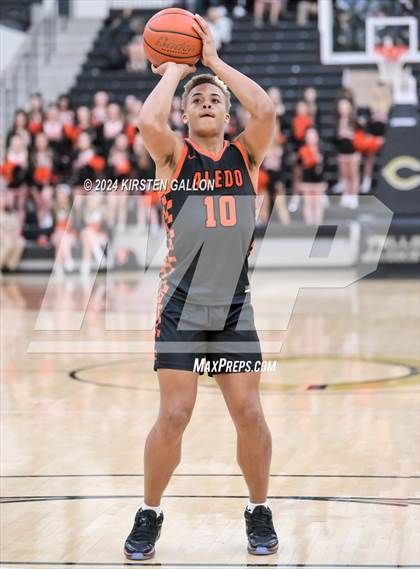 Thumbnail 2 in Aledo vs. Arlington Heights (UIL Basketball 5A Bi-District) photogallery.