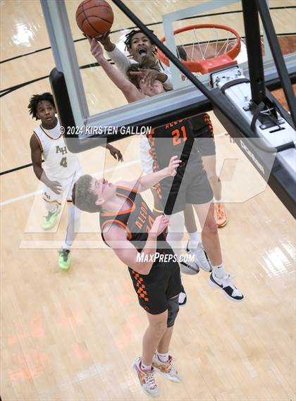 Thumbnail 3 in Aledo vs. Arlington Heights (UIL Basketball 5A Bi-District) photogallery.