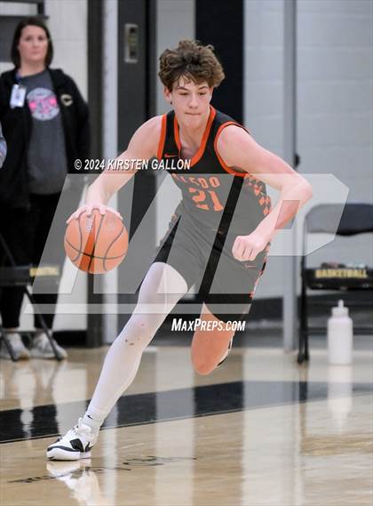 Thumbnail 1 in Aledo vs. Arlington Heights (UIL Basketball 5A Bi-District) photogallery.