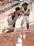 Photo from the gallery "Aledo vs. Arlington Heights (UIL Basketball 5A Bi-District)"