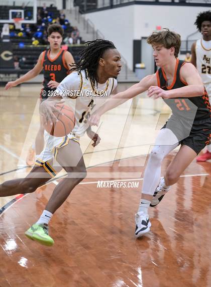 Thumbnail 3 in Aledo vs. Arlington Heights (UIL Basketball 5A Bi-District) photogallery.