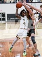 Photo from the gallery "Aledo vs. Arlington Heights (UIL Basketball 5A Bi-District)"
