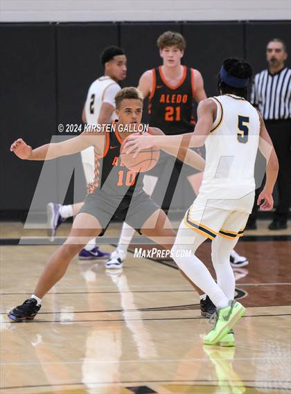 Thumbnail 3 in Aledo vs. Arlington Heights (UIL Basketball 5A Bi-District) photogallery.