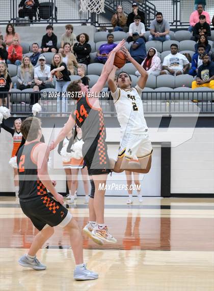 Thumbnail 2 in Aledo vs. Arlington Heights (UIL Basketball 5A Bi-District) photogallery.