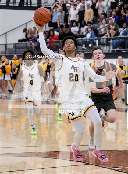 Thumbnail 1 in Aledo vs. Arlington Heights (UIL Basketball 5A Bi-District) photogallery.