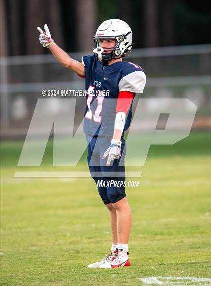 Thumbnail 2 in Scotland @ Terry Sanford photogallery.