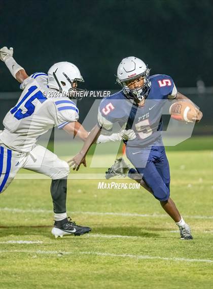 Thumbnail 2 in Scotland @ Terry Sanford photogallery.