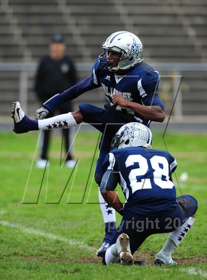 Thumbnail 2 in Xavier @ Hillhouse photogallery.