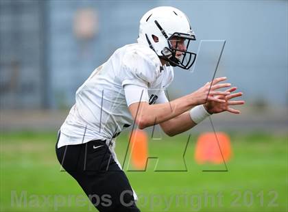 Thumbnail 2 in Xavier @ Hillhouse photogallery.