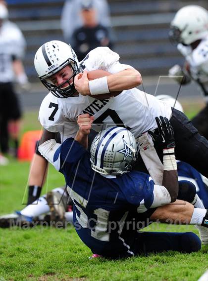 Thumbnail 1 in Xavier @ Hillhouse photogallery.