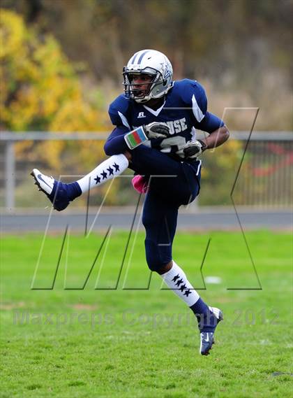 Thumbnail 2 in Xavier @ Hillhouse photogallery.