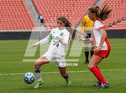 Thumbnail 2 in Syracuse vs. American Fork (UHSAA 6A Final) photogallery.