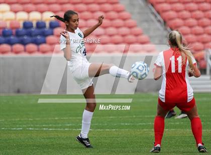 Thumbnail 1 in Syracuse vs. American Fork (UHSAA 6A Final) photogallery.