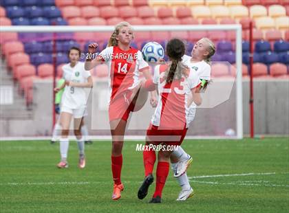 Thumbnail 2 in Syracuse vs. American Fork (UHSAA 6A Final) photogallery.