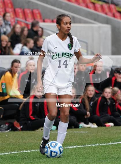 Thumbnail 3 in Syracuse vs. American Fork (UHSAA 6A Final) photogallery.