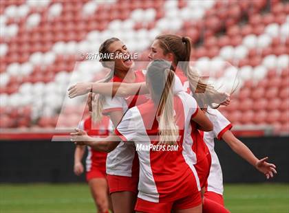 Thumbnail 2 in Syracuse vs. American Fork (UHSAA 6A Final) photogallery.