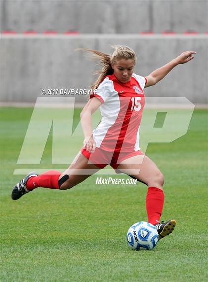 Thumbnail 1 in Syracuse vs. American Fork (UHSAA 6A Final) photogallery.