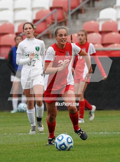 Thumbnail 2 in Syracuse vs. American Fork (UHSAA 6A Final) photogallery.