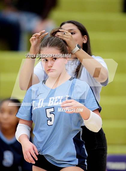 Thumbnail 1 in Bell vs Timber Creek photogallery.