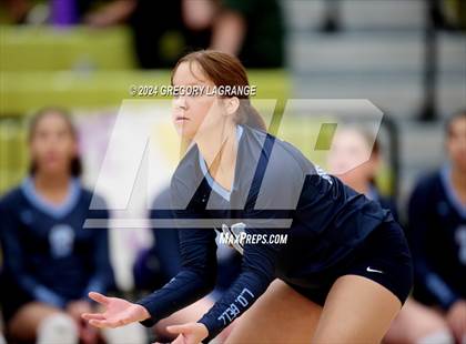 Thumbnail 1 in Bell vs Timber Creek photogallery.