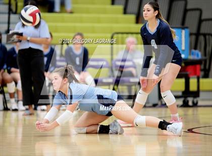 Thumbnail 3 in Bell vs Timber Creek photogallery.