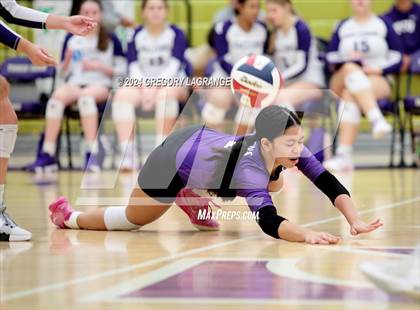 Thumbnail 2 in Bell vs Timber Creek photogallery.
