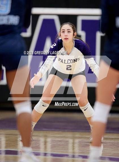 Thumbnail 2 in Bell vs Timber Creek photogallery.