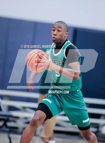 Thumbnail 2 in  Dorsey vs Inglewood (Sierra Canyon Invitational) photogallery.