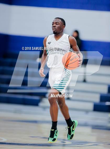 Thumbnail 2 in  Dorsey vs Inglewood (Sierra Canyon Invitational) photogallery.