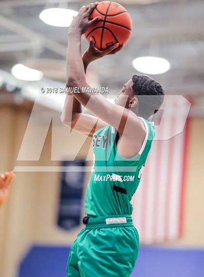 Thumbnail 3 in  Dorsey vs Inglewood (Sierra Canyon Invitational) photogallery.