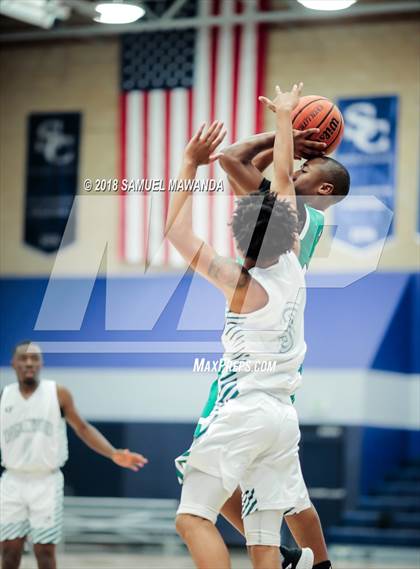 Thumbnail 3 in  Dorsey vs Inglewood (Sierra Canyon Invitational) photogallery.